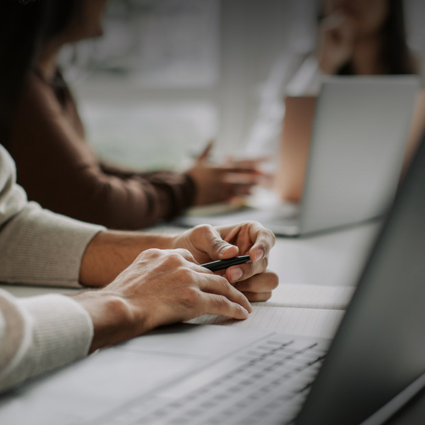 Vragen of advies? Wij helpen je graag verder!